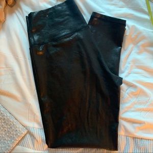 Aerie offline high waisted crackled black leggings